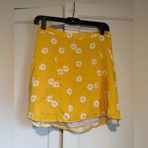 Wild Honey Yellow Floral Daisy Mini Skirt